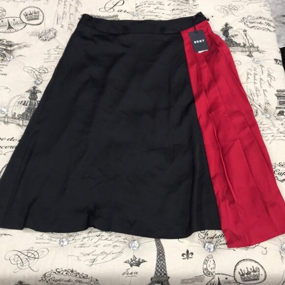 DKNY Pleated Two-tone Satin-crepe Mid Skirt Plus - Picture 11 of 11